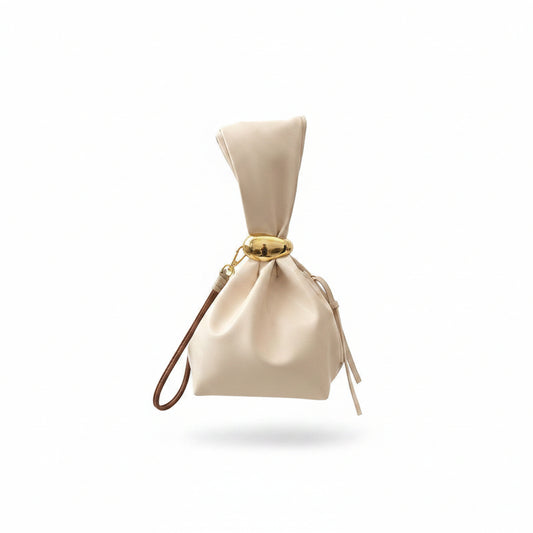 El Mini Bolso Maison: Lujo Pequeño para la Elegancia Diaria